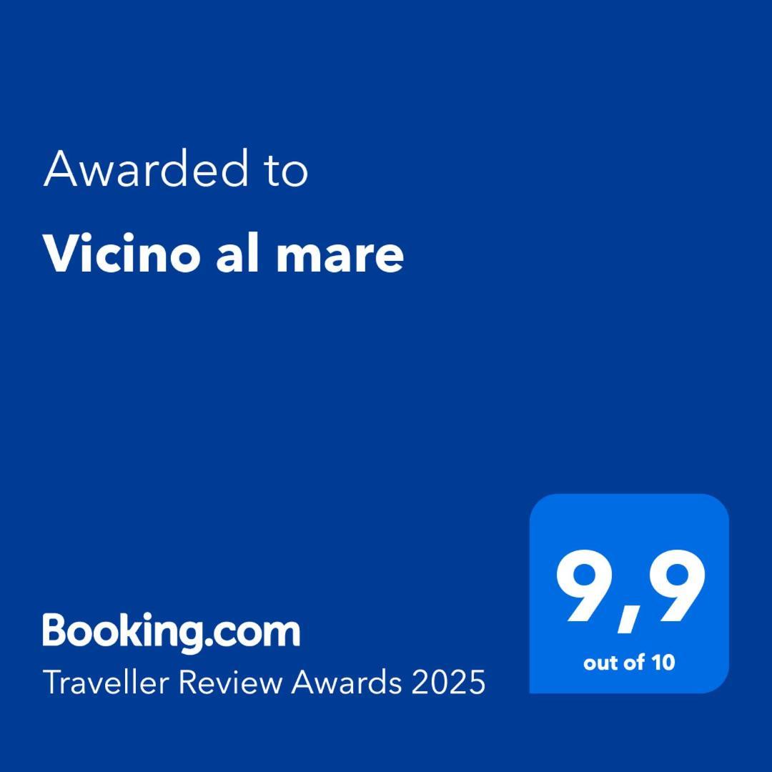 Vicino Al Mare * Parálion Ástros